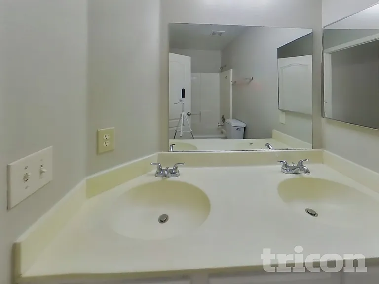 5235 Southern Cypress Ct — Photo 13