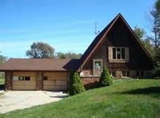 3865 S Hupp Rd, La Porte, IN 46350