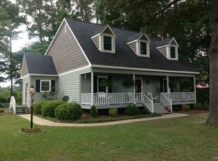 44 Lesley Dr, Clinton, NC 28328