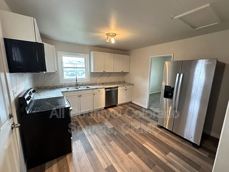 1316 Harrison Rd — Photo 7