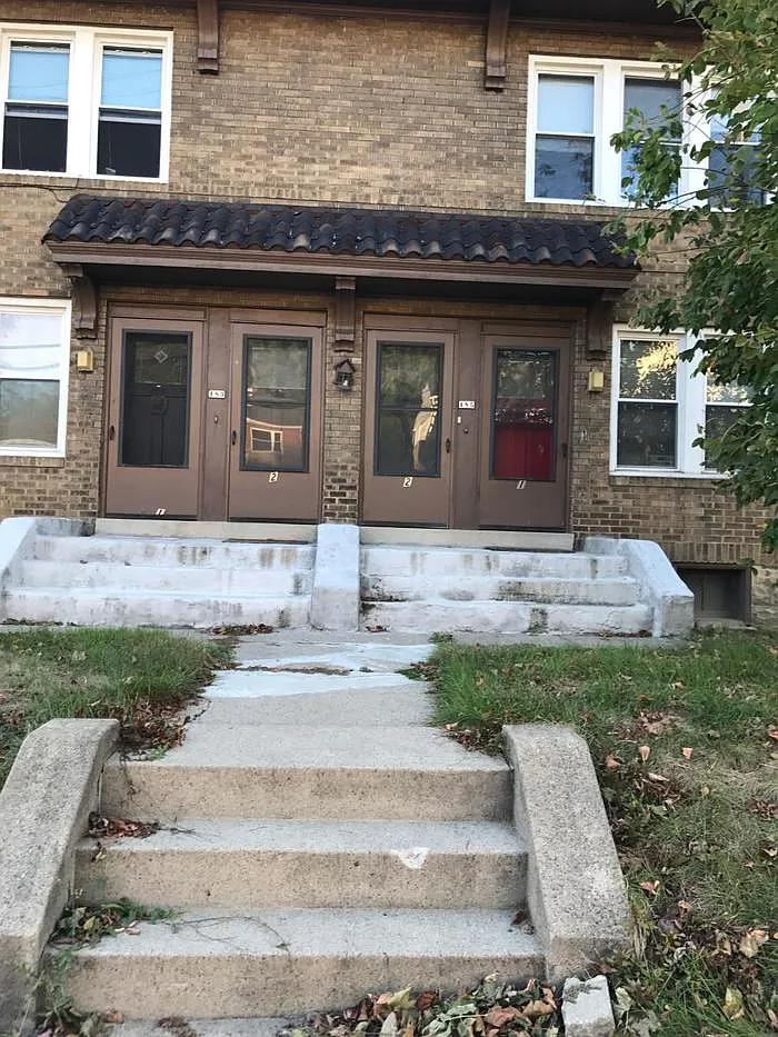 183-185 N Jackson Ave photo 1