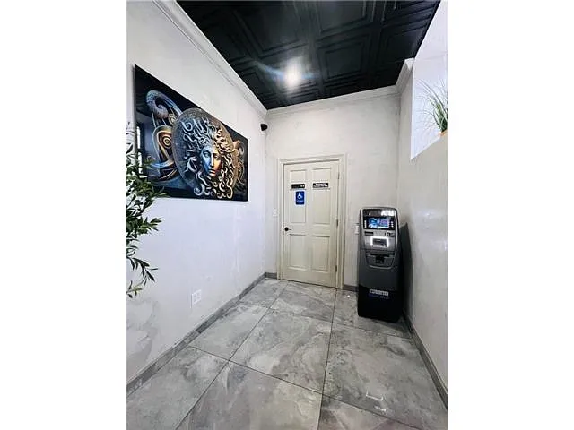 Building Photo - 6502 20th Ave