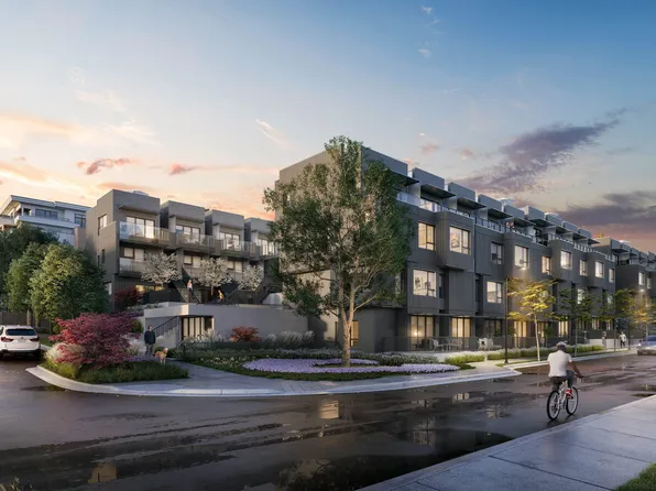 602 E 2nd St #131, North Vancouver, BC V7L 1E3