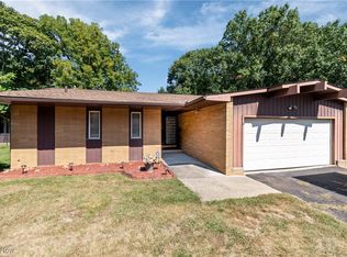 441 Sandhurst Rd, Akron, OH 44333
