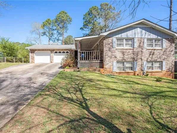 5132 Suggs St, Powder Springs, GA 30127