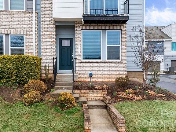 4th image of 1515 Hidden Falls Rd