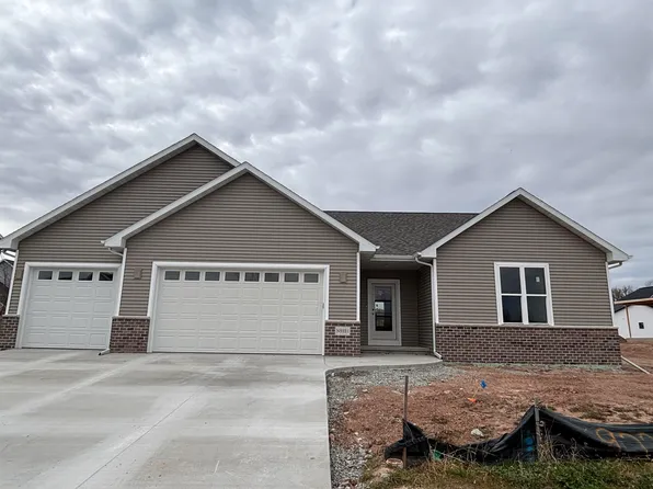 N9221 Dylan Dr, Appleton, WI 54915