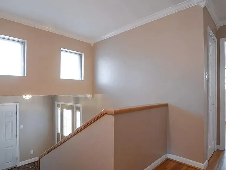 4823 Arlington Dr — Photo 4