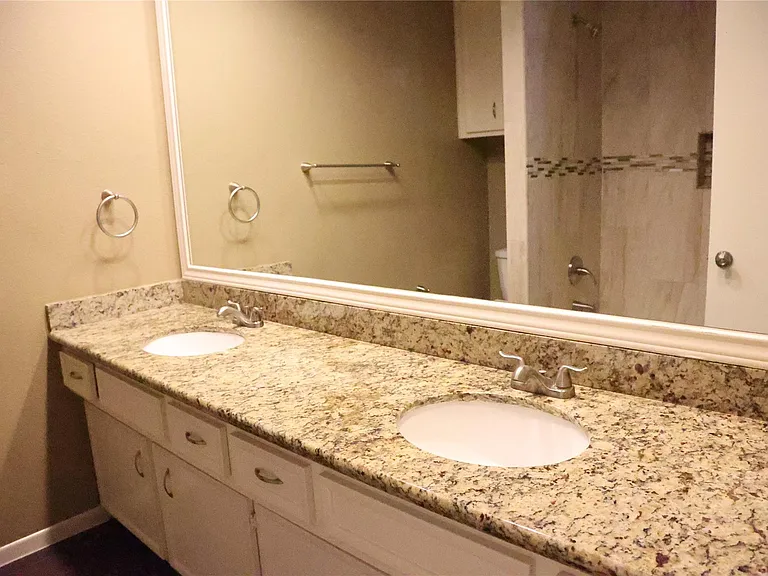 2215 Silver Falls Dr — Photo 18