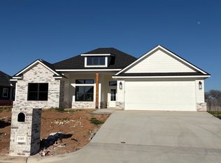 10401 T Bury Ln, Waco, TX 76708