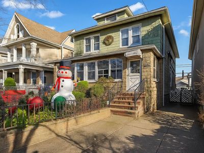 1225 Bay Ridge Pkwy, Brooklyn, NY, 11228