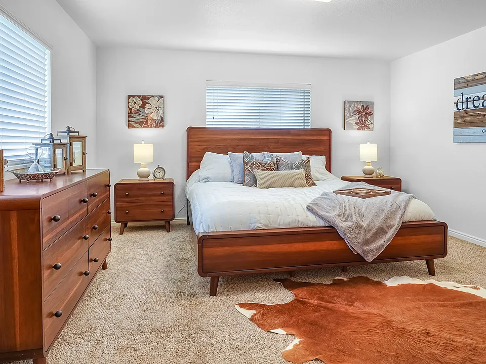 Bedroom with King Size Space