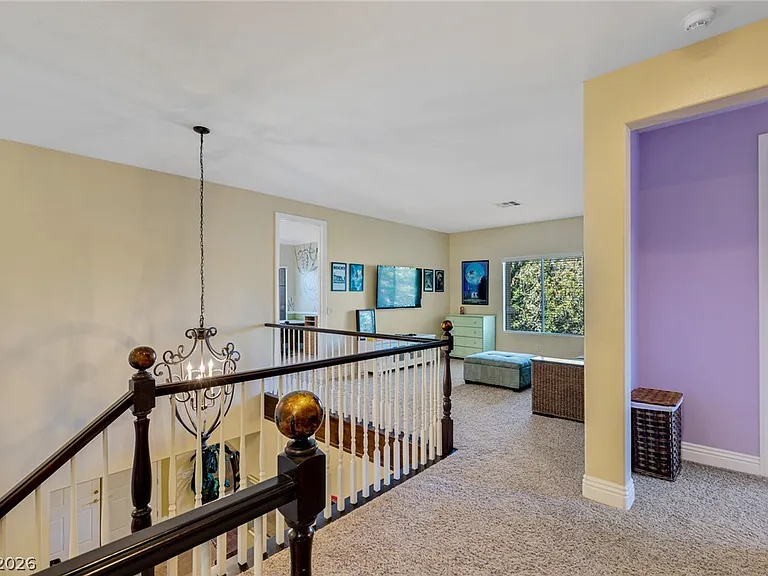 724 Pinnacle Heights Ln — Photo 28