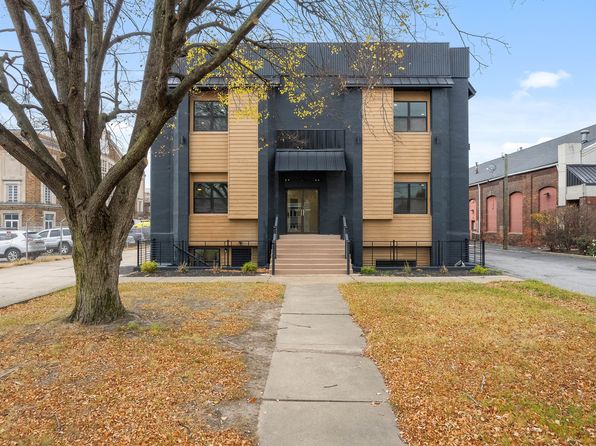 300 Market St #4