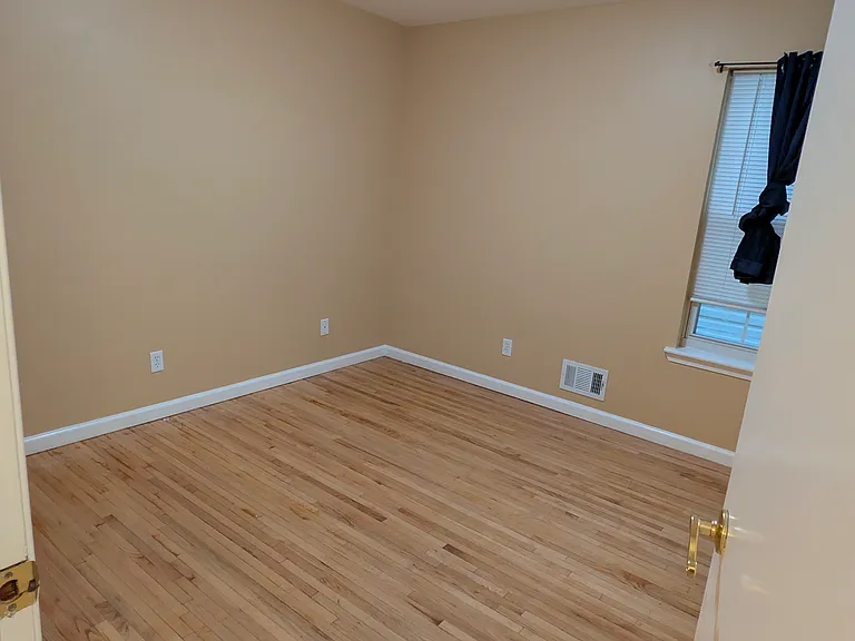 213 Palmer St #1 — Photo 13
