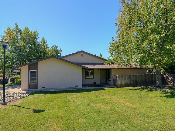 3rd image of 2274 Windhaven Ln