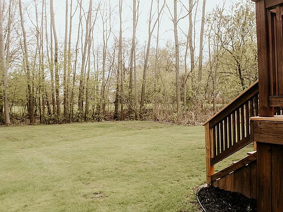 3rd image of 1542 Jones Pl