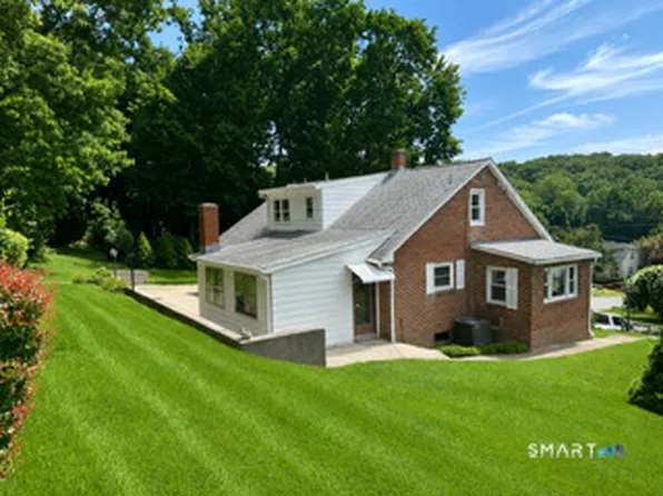 32 Homestead Avenue, Derby, CT 06418