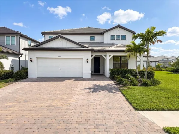 16419 Pebble Ridge Dr, Lakewood Ranch, FL 34211
