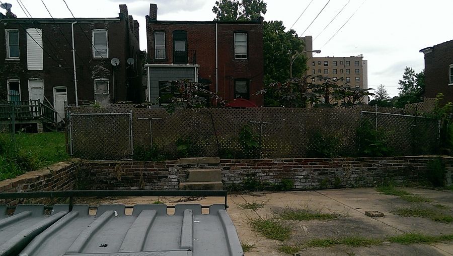 2nd image of 3702 Palm St