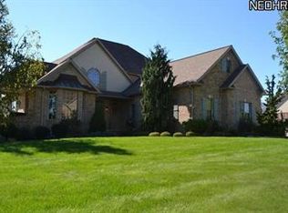 2988 Torrey Pines Cir NW, Canton, OH 44708