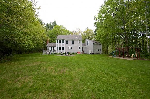 2nd image of 419 Old Garrison Rd