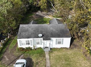 5237 Carmen St, Houston, TX 77033