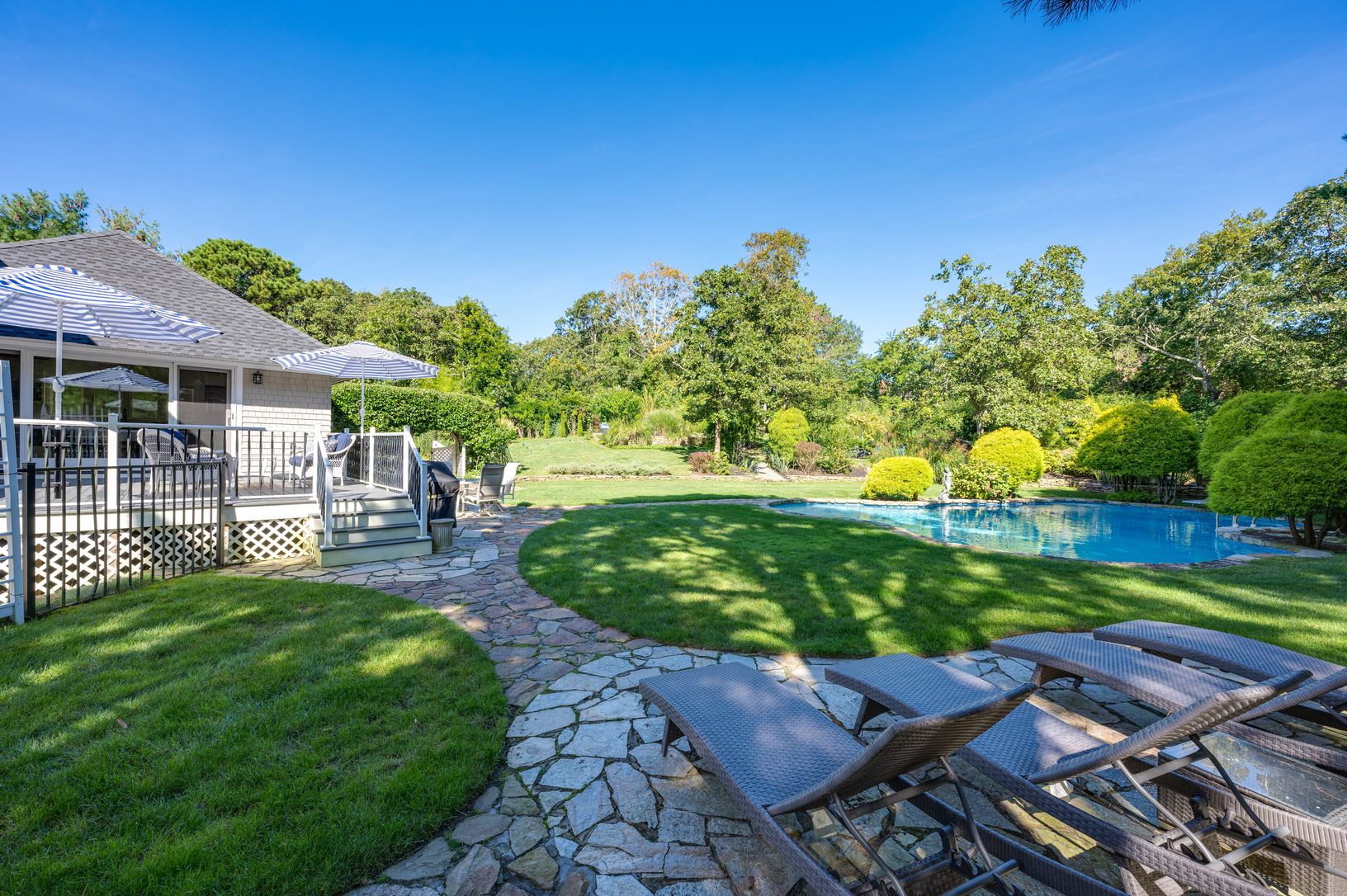  Many Outdoor Entertaining Patios