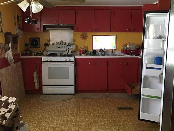 2nd image of 5852 SE 163rd Ct