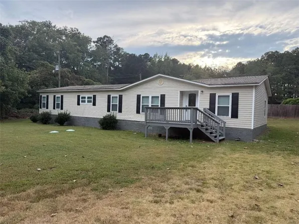 2664 Zingara Rd NE, Conyers, GA 30012