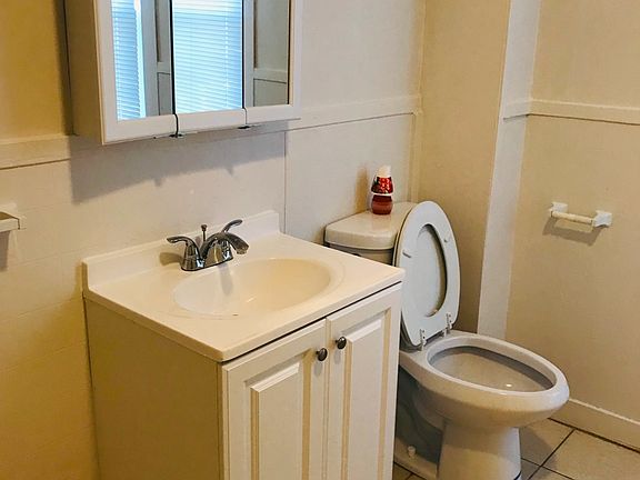 2nd image of 656 2nd St APT 1N