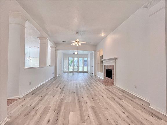 2nd image of 15915 Misty Heath Ln