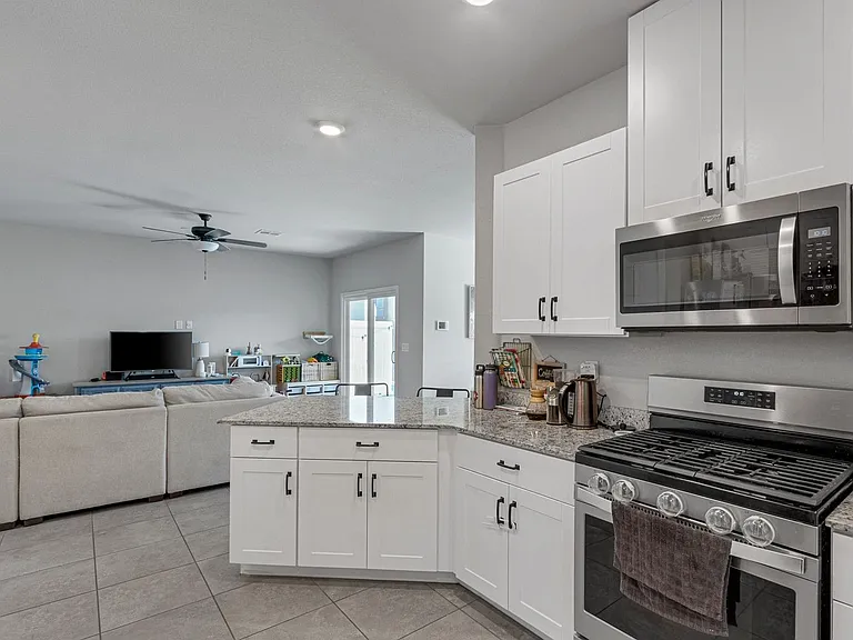 4456 Stardust Moon Ave — Photo 28
