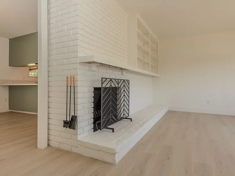 6180 Veemac Ave — Photo 5