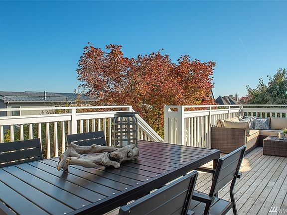 5th image of 4546 51st Ave NE