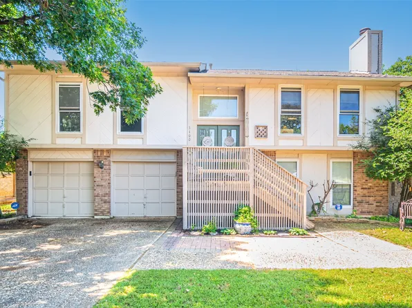 3100 Teakwood Dr, Bedford, TX 76021