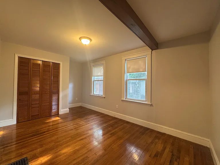 32 Foster St #1 — Photo 6