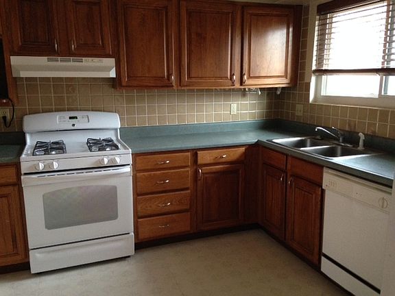 2310kitchen_04152015