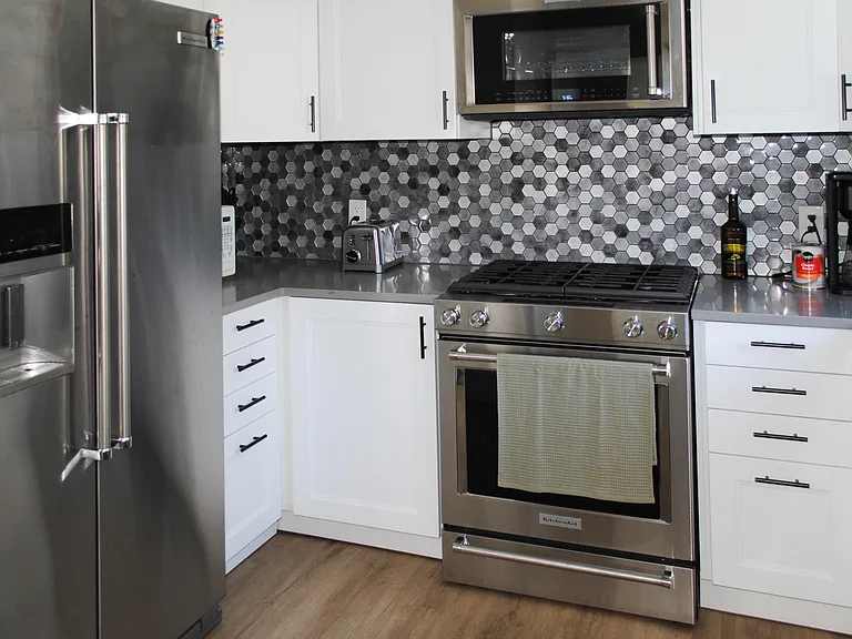 391 Summit Dr — Photo 6