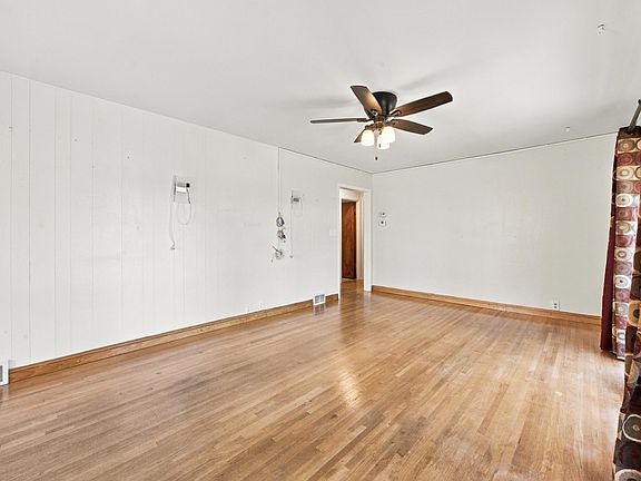 5th image of 809 16th St S