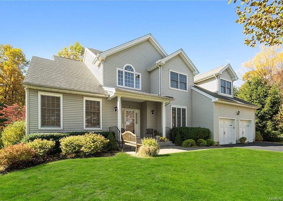 1st image of 2 Vista Dr