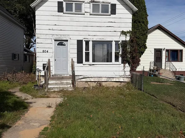 804 Superior Ave, Gladstone, MI 49837