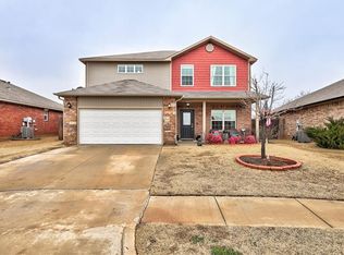 2721 Demotte Dr, Yukon, OK 73099
