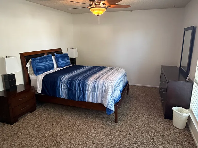 1019 Scott St — Photo 24