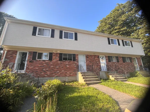 95 Woodland Dr APT C, Uncasville, CT 06382