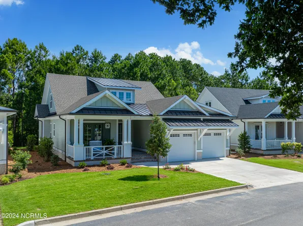 3824 Reserve Club Drive, Southport, NC 28461