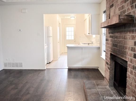 3rd image of 1811 McQueary St