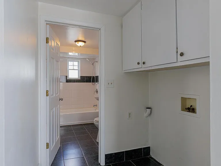 16 Somerset St #2 — Photo 10