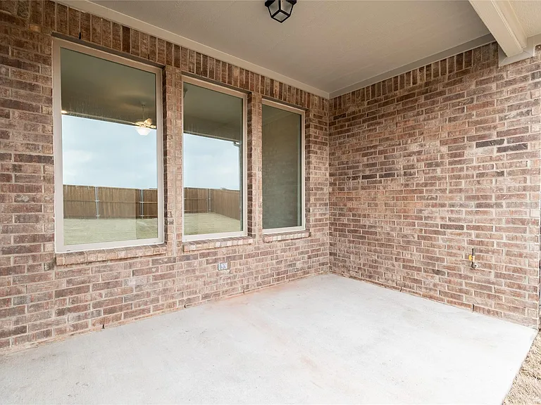 3804 Chicory Ct — Photo 15