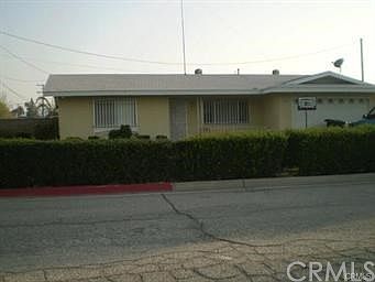 1st image of 2069 Parkview St
